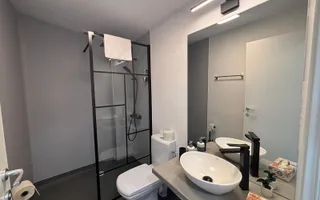 Pensiune PREMIUM 10 camere și Casă Individuală Valea Avrigului 4.600mp - Poză 20