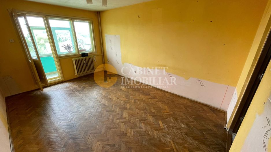 2 camere DECOMANDAT - etaj intermediar - liber - FARA RISC - Poză 2