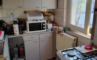 BRASADAS vinde ap 3 cam etaj 2/4 in Solidaritatii. - Poză 4