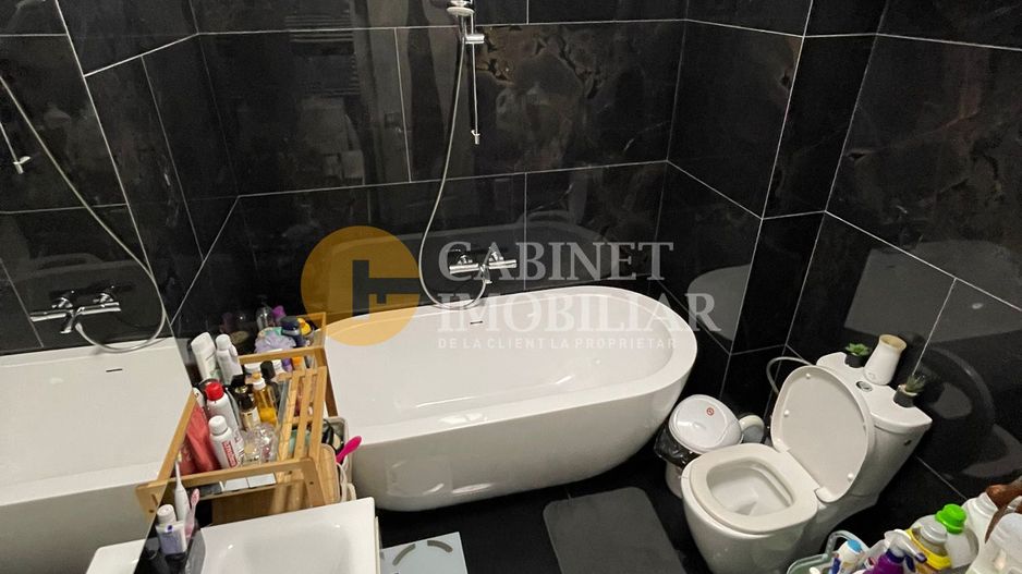 Tatarasi bloc INTABULAT 2 camere Decomandat - etaj intermediar - 68mp mobilat - Poză 5