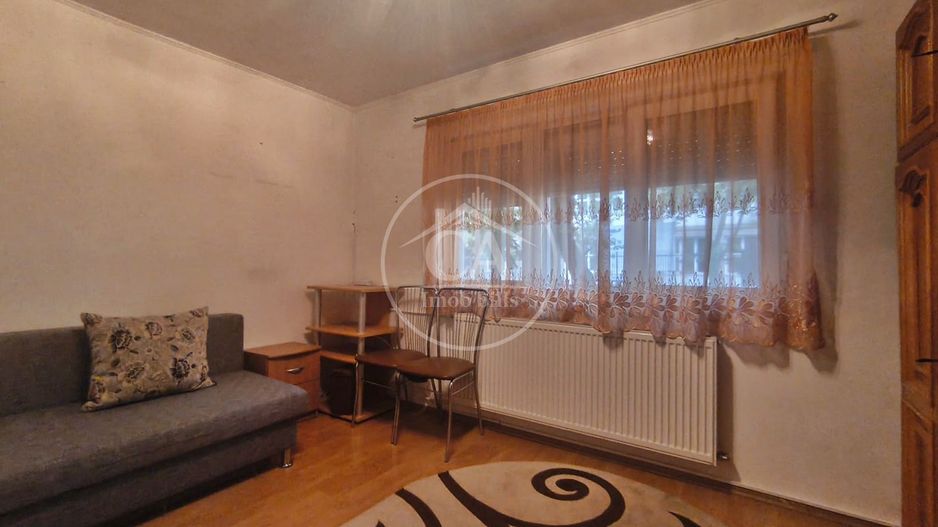Apartament cu 2 camere de vânzare în zona Rogerius, Oradea - Poză 4
