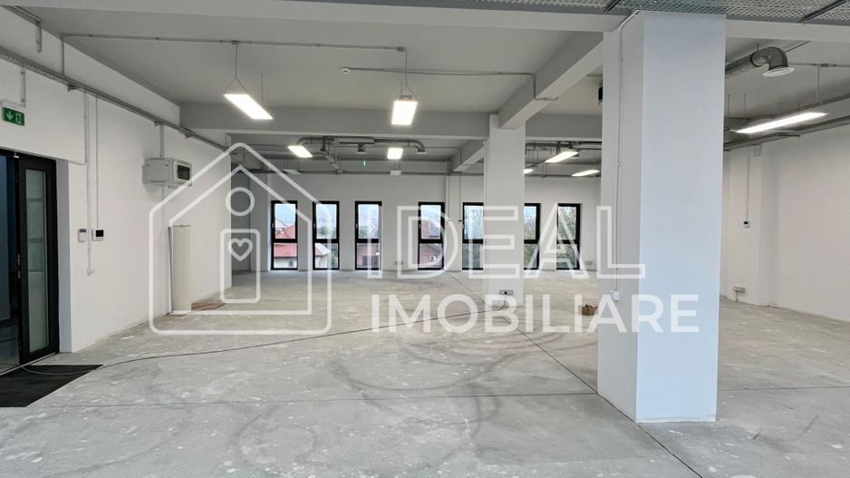 Spatiu comercial de inchiriat- 200 mpu, zona Podul Garii - Poză 1