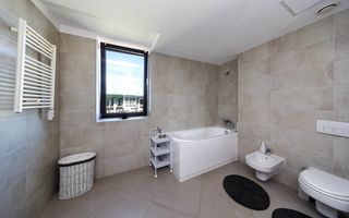 Apartament de Lux | Poiana Brașov | 2 Parcări Subterane | Investiție - Poză 18