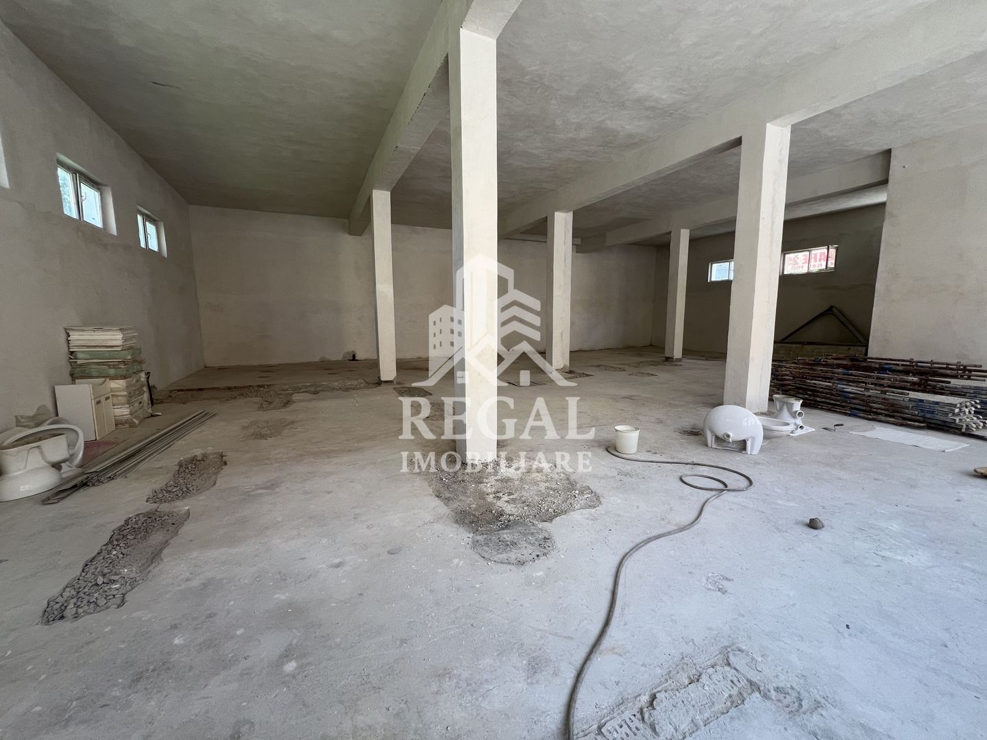 Spațiu comercial / punct termic de 250 mp – Zona Parangul - Poză 3