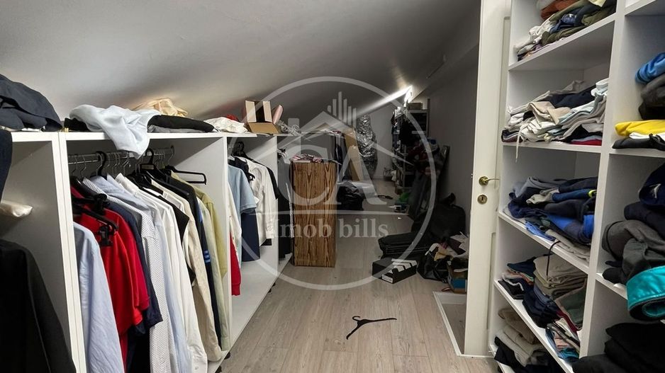 Casa de vanzare cu 10 camere in Santandrei, Bihor - Poză 23
