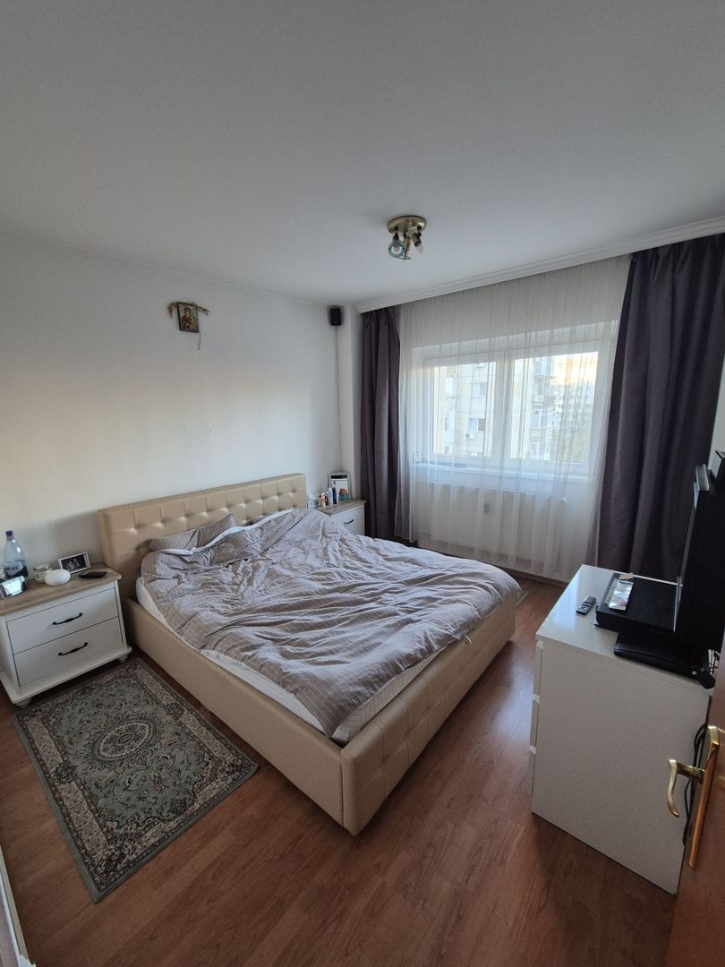 De inchiriat apartament cu 2 camere , Tineretului sector4 - Poză 1