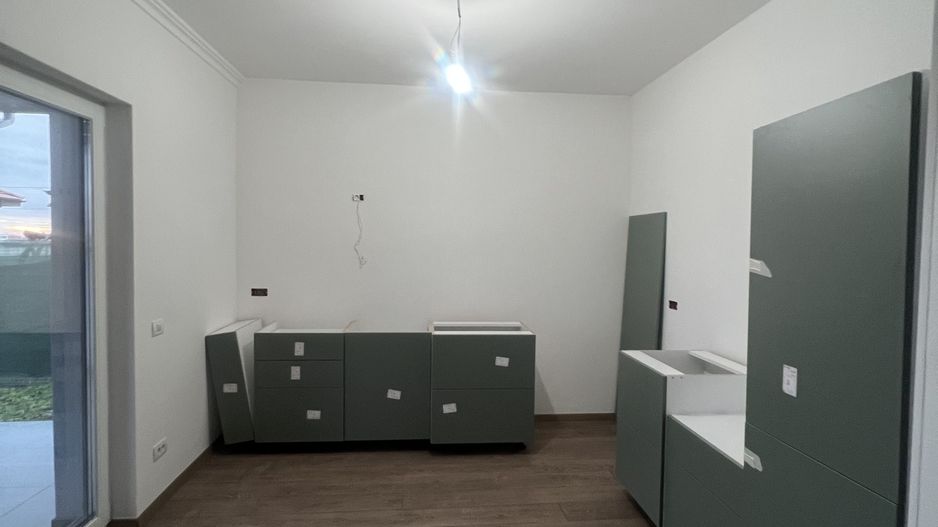 Duplex modern la 15 min de oraș - Poză 1