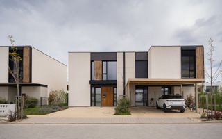 Vila duplex cu 3 camere - preluare leasing - Poză 1