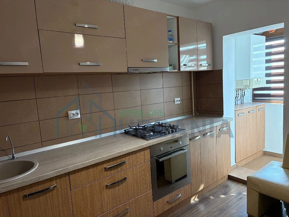 PF închiriaz apartament cu 3 camere, decomandat - Poză 2