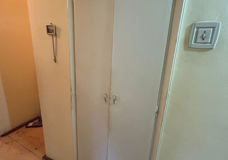 Vânzare apartament  dec.2 camere, 2 balcoane, bloc 77, Titan- 7 min metrou - Poză 5