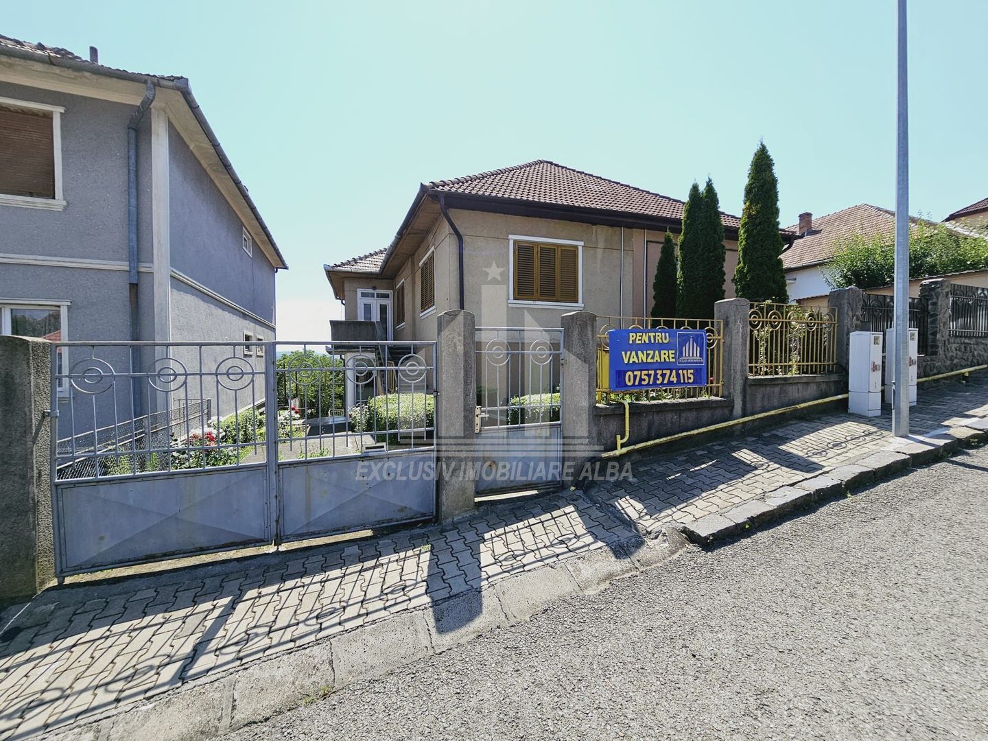 Casa in regim cuplat de vanzare in Blaj, Comision 0 - Poză 1