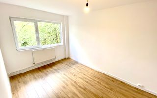 2 Camere Podu Ros - Poză 1