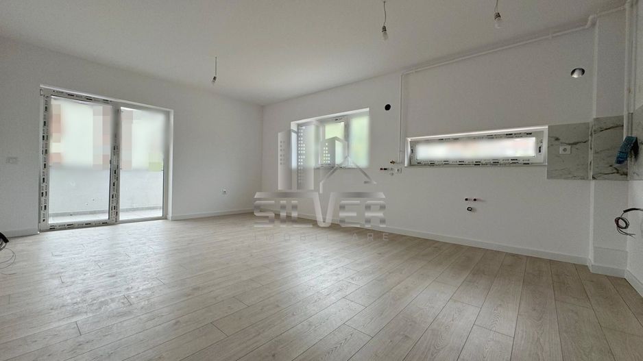 Apartament cu 3 camere/68mp/terasa 15mp/zona Eroilor. - Poză 1