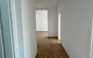 Penthouse spațioas și modern, cu terasă panoramică - Torontalului - Poză 12