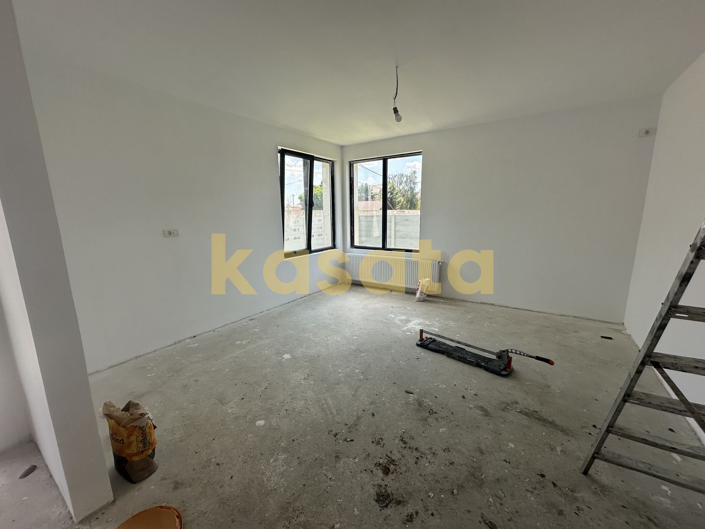 Casă Individuală 🏡 | Bragadiru | Parter + Mansardă | Curte 🌿 - Poză 6