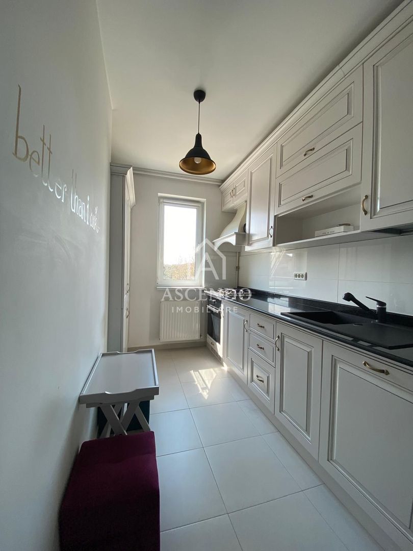Apartament 3 camere, 2 bai premium mobilat lux , cu parcare inclusă - Poză 6