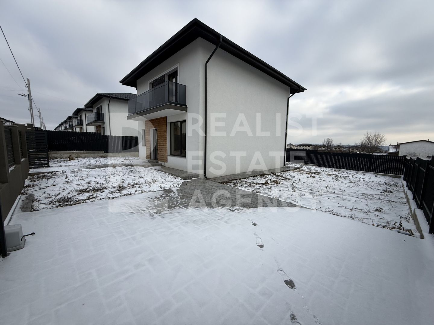 Casă individuală de vânzare, Valea Lupului, Iași - Poză 2