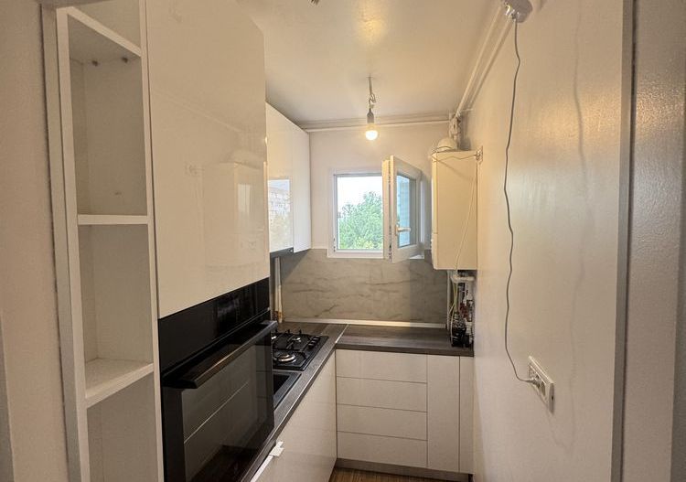 De vanzare Apartament 2 camere Drumul Taberei - Poză 6