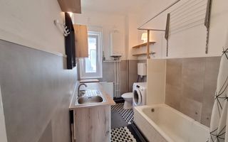 Garsoniera de vanzare  Zona Piata Romana - Poză 7