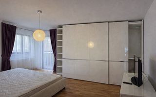 PENTHOUSE DE ÎNCHIRIAT | ELEGANȚĂ, LINIȘTE, CONFORT I DUMBRĂVIȚA - Poză 2