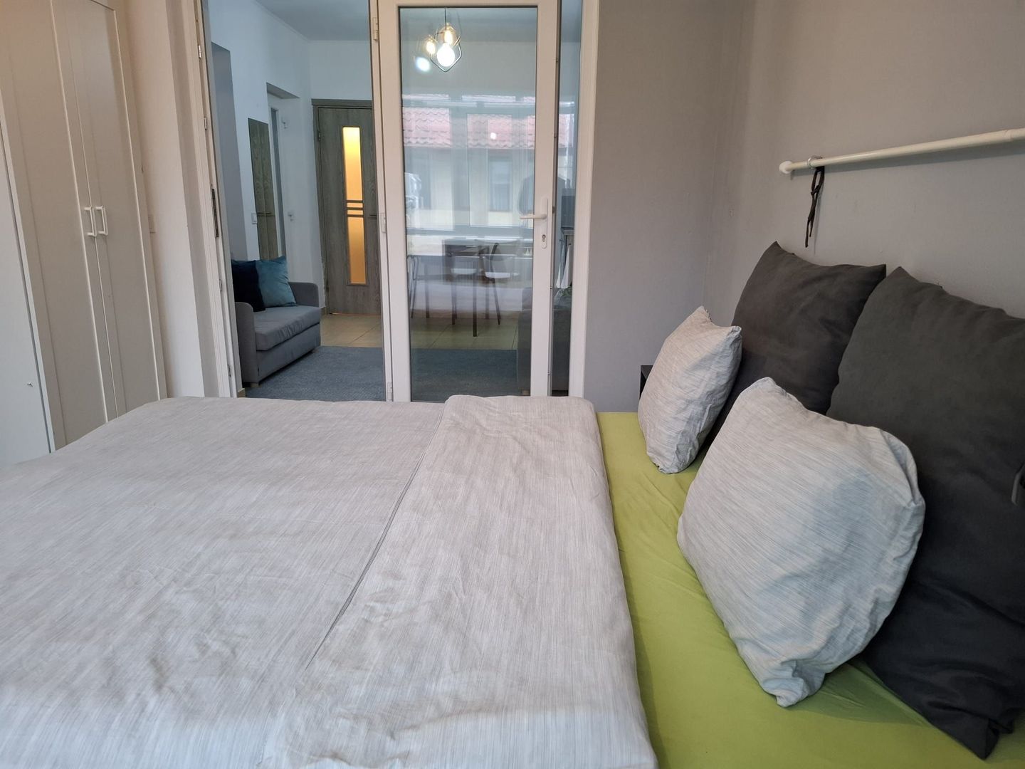 1 Mai-Grivita, VILA CONSOLIDATA, et. 1, mobilat/utilat modern, liber - Poză 8