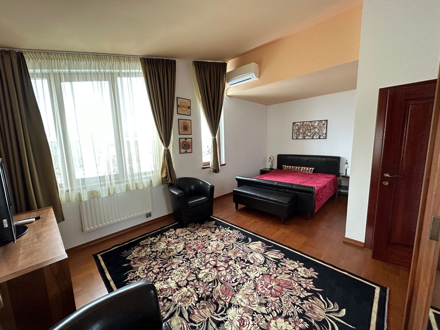 Casa calduroasa și primitoare  Dumbravita - Parc Primărie - Poză 9