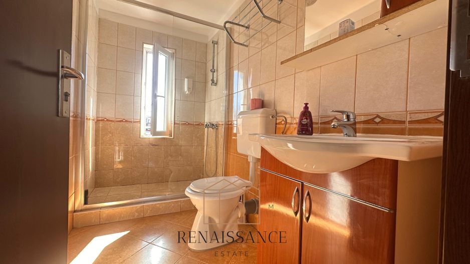 Lipovei Casa Individuala cu Piscina 6 Camere 4 Bai | S+P+1E+M - 198mp - Poză 6