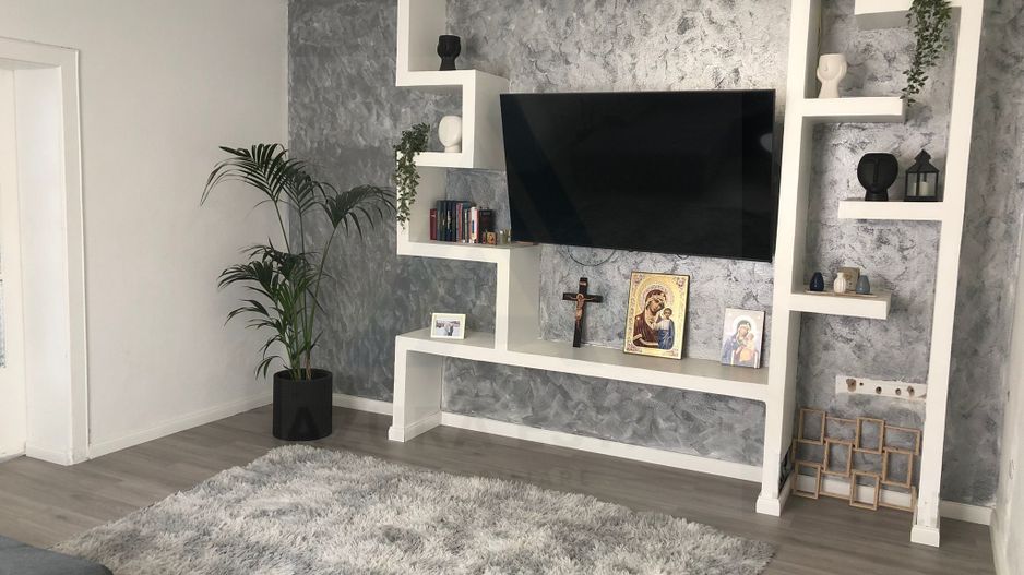 Casa renovata 250 mp utili si teren 935 mp in zona centrala Cisnadie - Poză 4