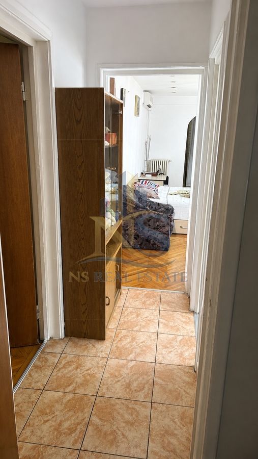 Apartament 3 camere de vânzare Titan - Poză 10