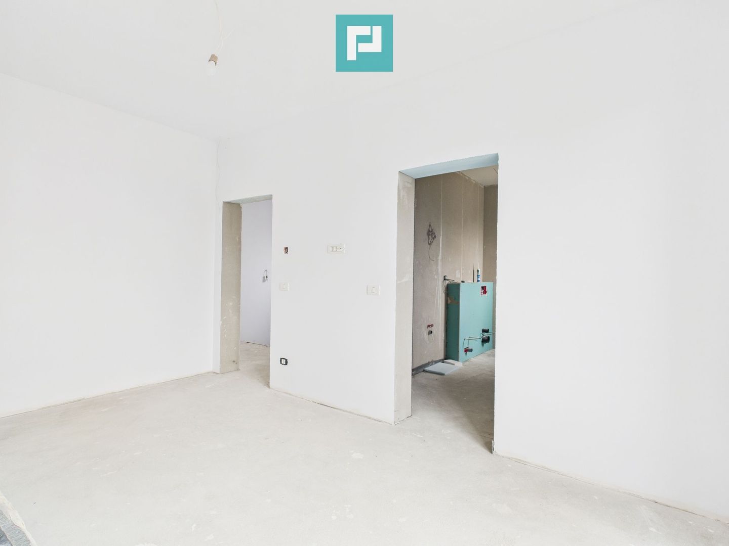 Duplex elegant  cu 5 camere în Dumbrăvița - Poză 6