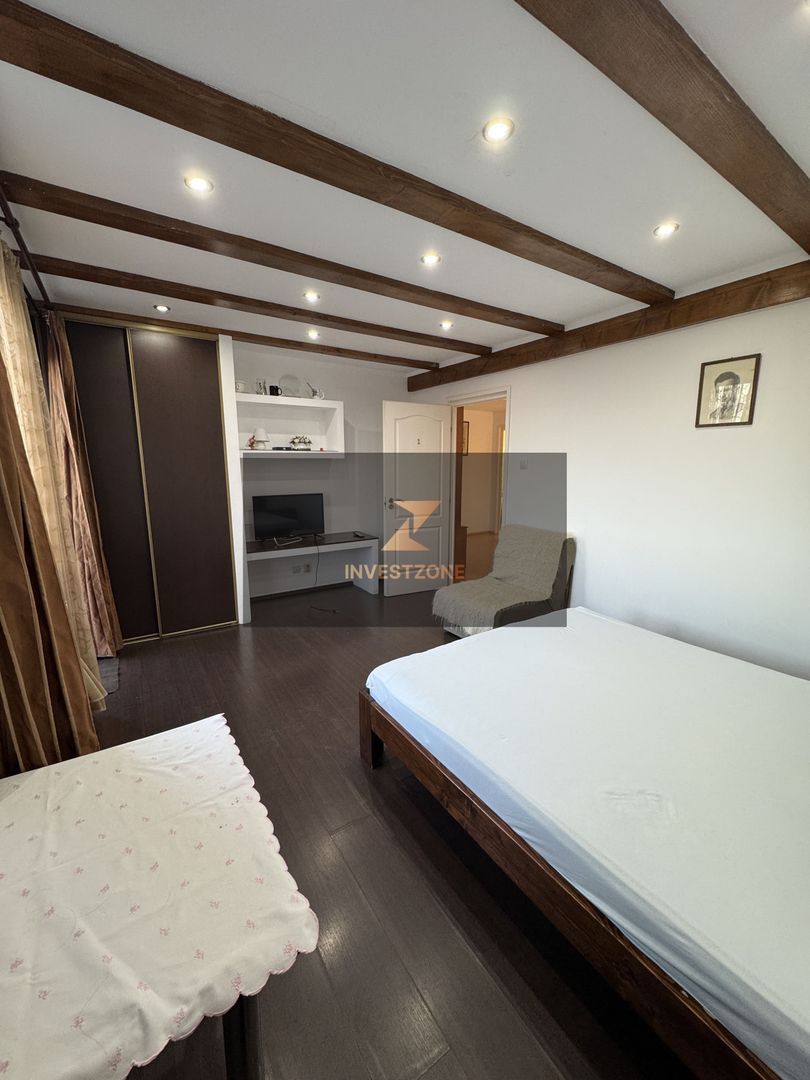 Casă mobilată zona Paleu - Poză 12