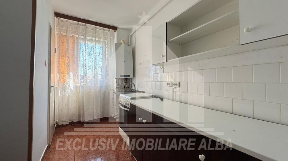 Apartament 3 camere | De inchiriat | 65 mp | Cetate - Transilvaniei - Poză 2