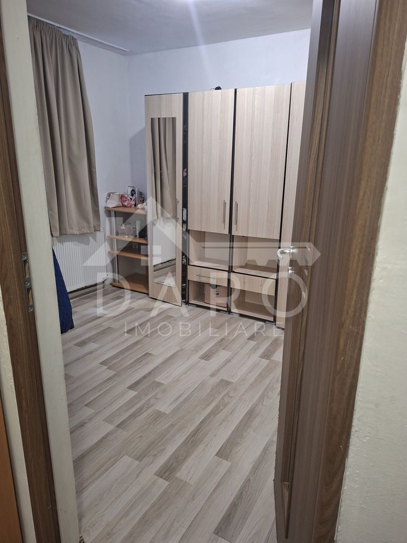 Vând apartament 3 camere - Poză 4