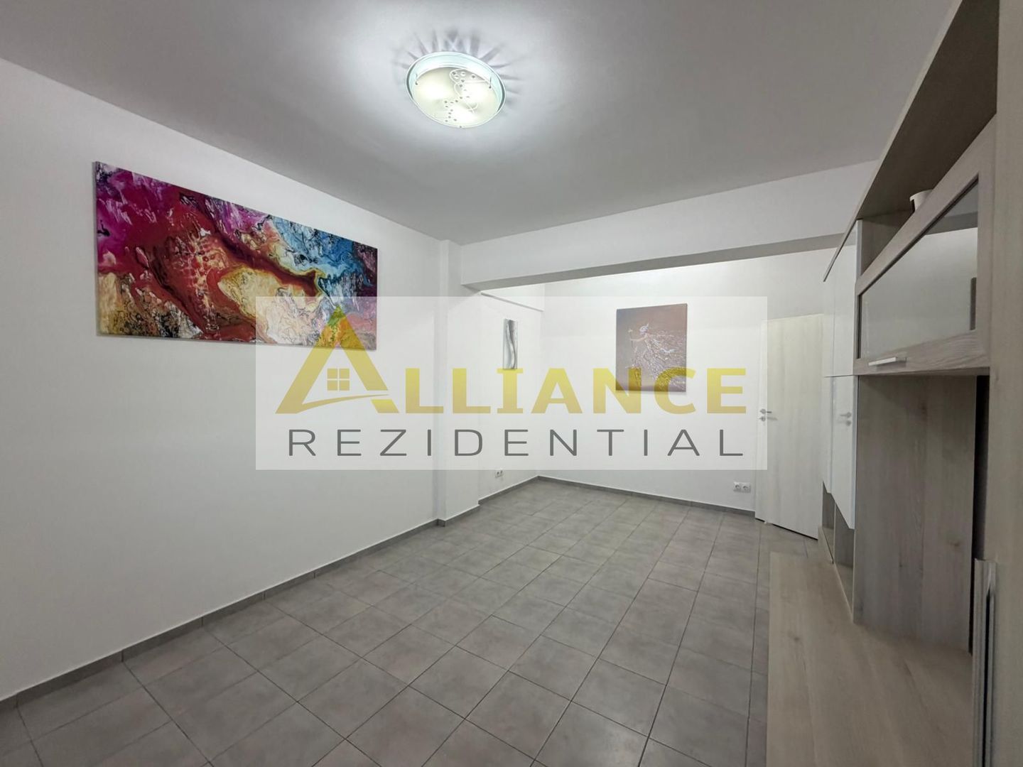 Apartament 2 camere + parcare { Metropolitan Residence } - Poză 8