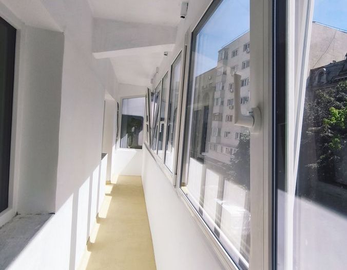 4 camere renovat| boxa | poziție excelenta Universitate - Poză 9