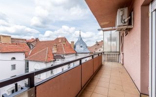 Apartament ultrafinisat la cheie cu 2 camere decomandat Piata Mica - Poză 4
