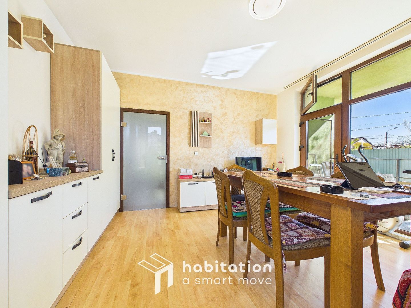 Casă individuală spațioasă și luminoasă cu garaj, în Mircea cel Bătrân - Poză 3