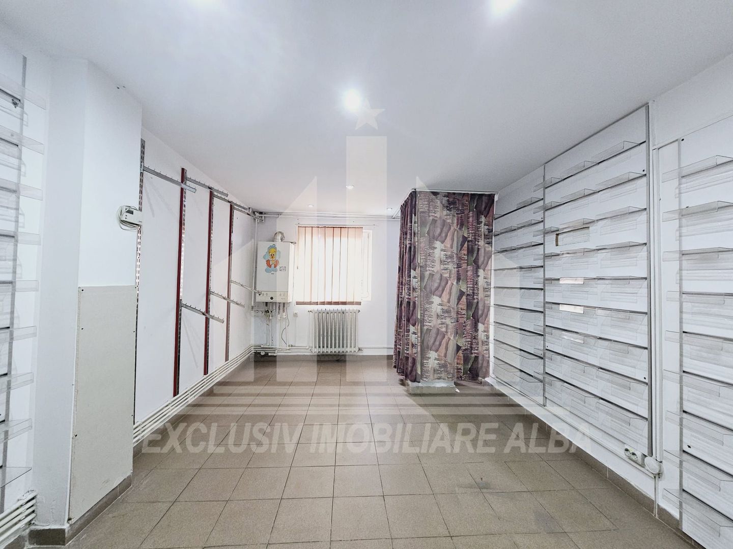 Spatiu comercial de vanzare, Cetate - Poză 1