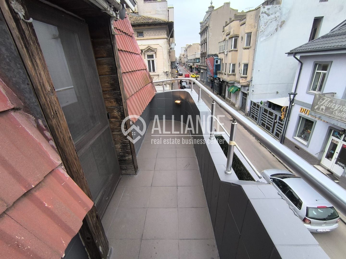 CENTRU PIATA UNIRII - Birouri luminoase cu terasa ! - Poză 16