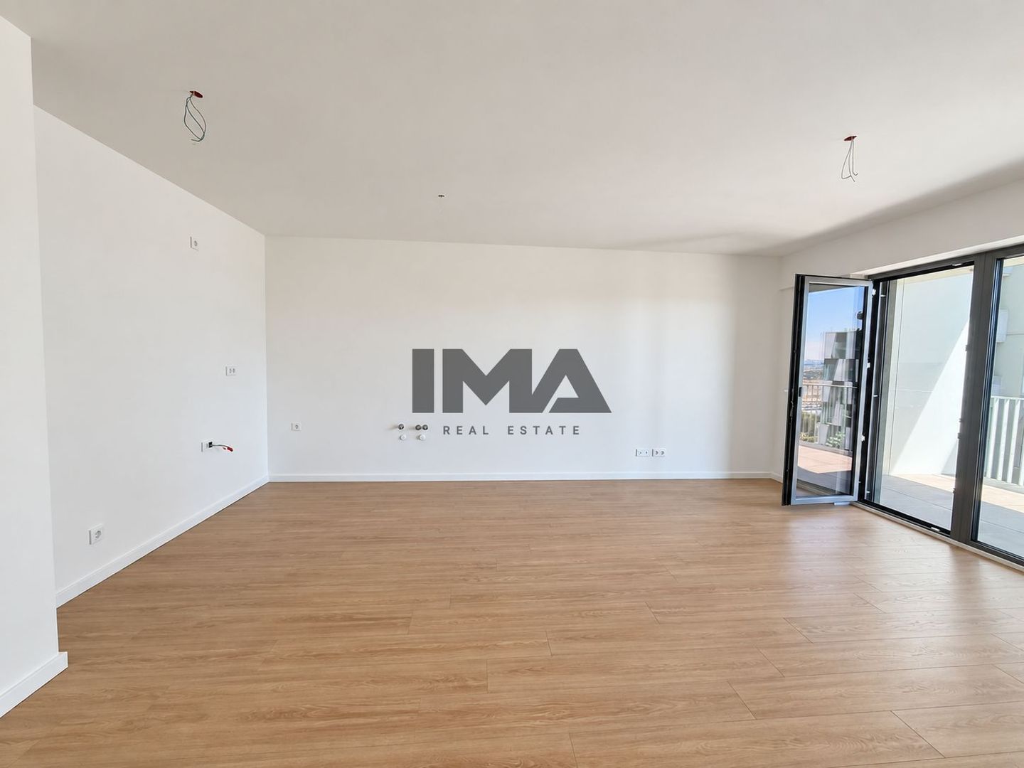 Apartament nou cu 2 camere | Balcon de 11 mp | Confort premium - Poză 1