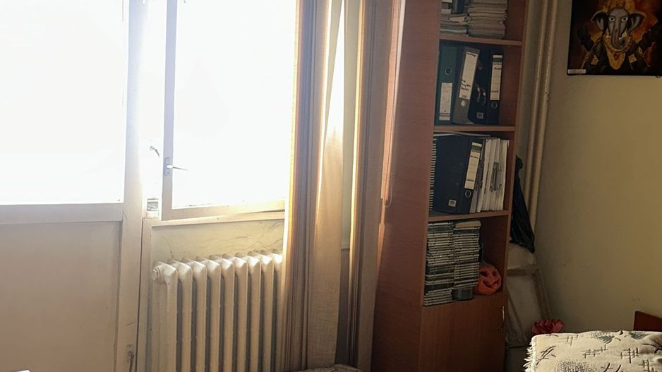 De Vanzare Apartament 3 Camere, Piata Rahova - Sebastian - Poză 3