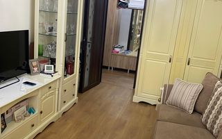 Cug -Providenta Etaj 2 Apartament cu 2 Camere Decomandat 52 mp - Poză 3