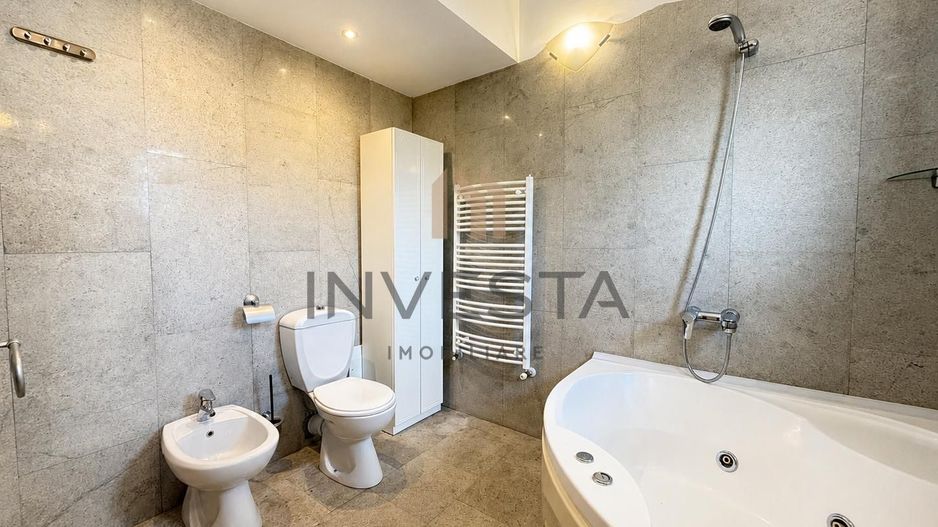 Casa de 360 mp cu sauna si garaj dublu de inchiriat in zona Buna Ziua - Poză 14
