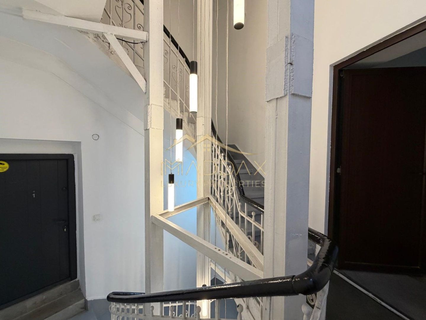 Spatiu birou de inchiriat // zona premium // 85mp // Parcul Cismigiu - Poză 18