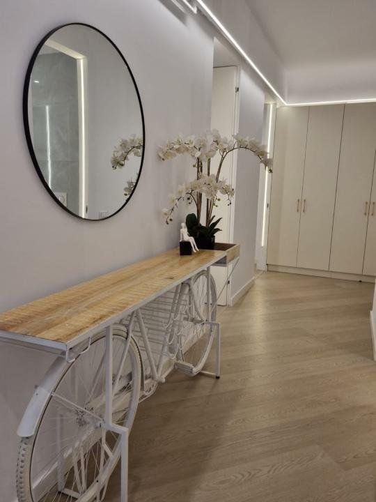 Cortina North, Particular - Poză 6