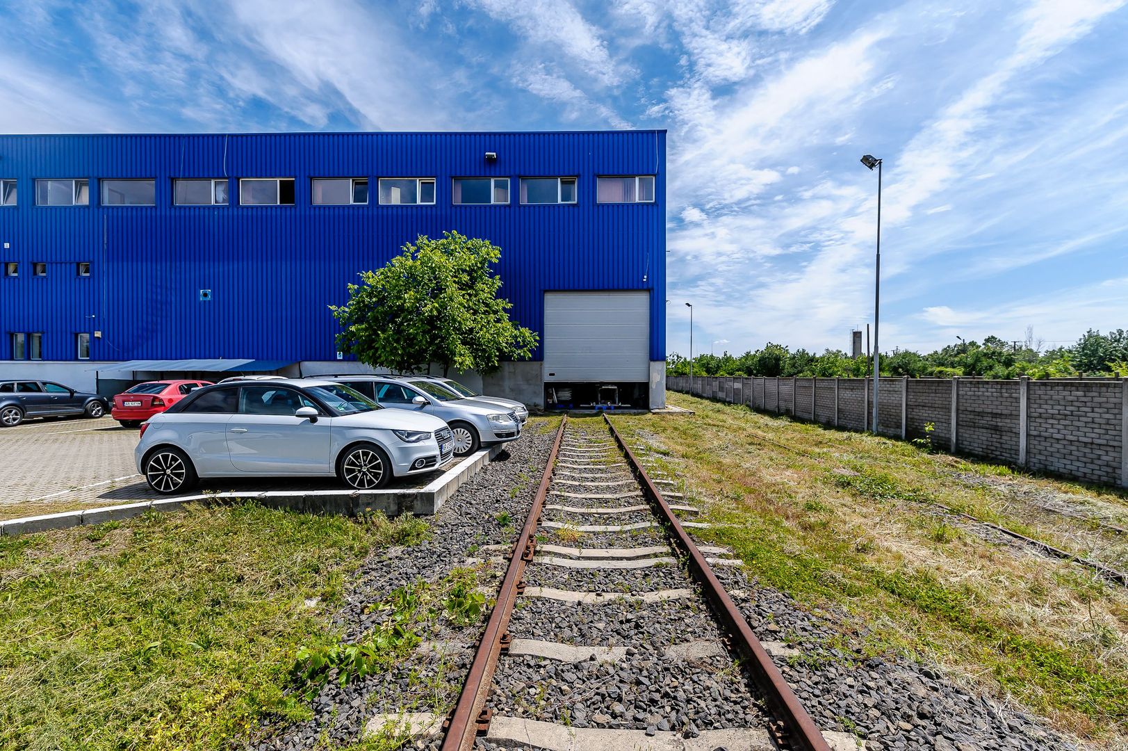 REZERVAT: Hală industrială cu platformă betonată - Poză 4