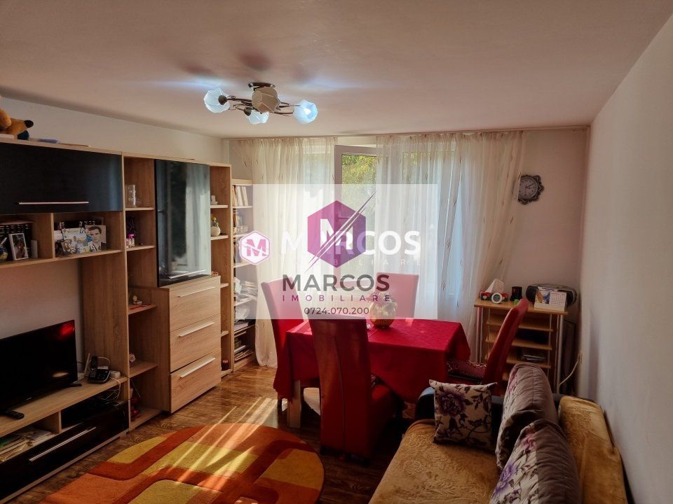 Apartament 2 camere decomandat, et.2, Central, ID 937 - Poză 4