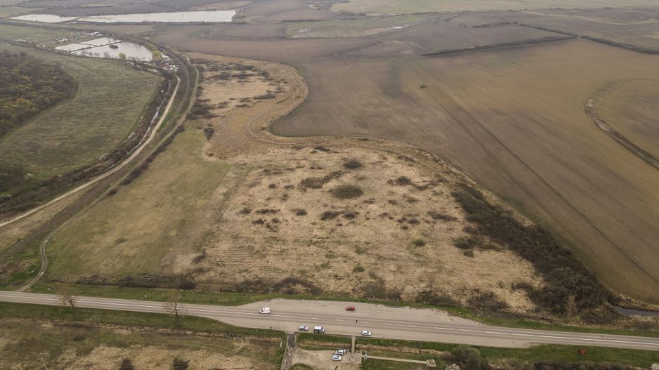 Teren extravilan in Ineu - Poză 2