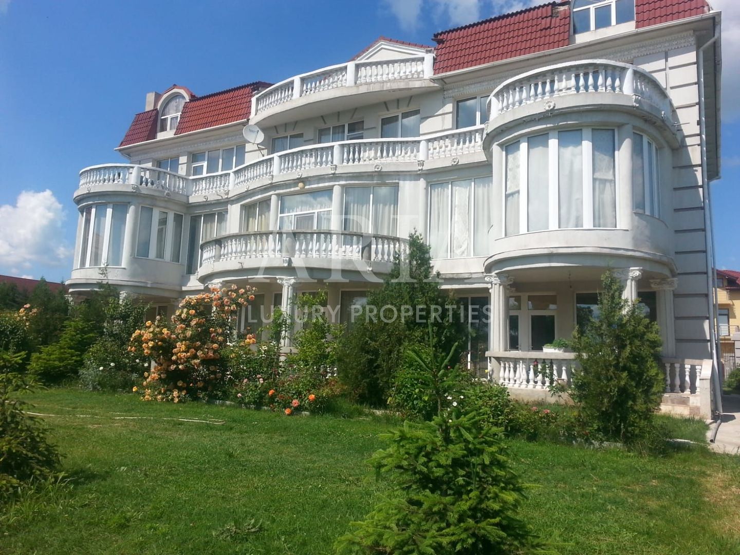 MANSOIN LAKE FRONT - 2600MP - PIPERA - Poză 3