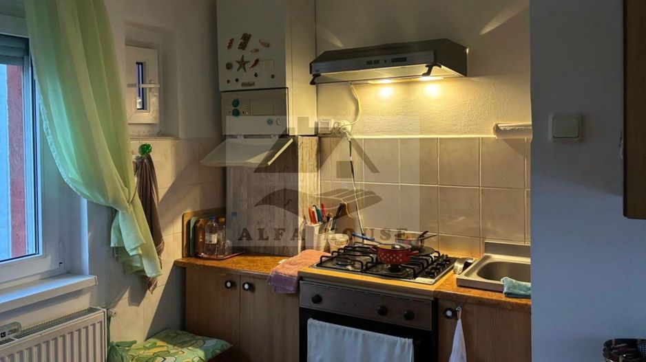 Apartament cu trei camere,  zona Racadau 75mp + doua balcoane 8mp - Poză 5